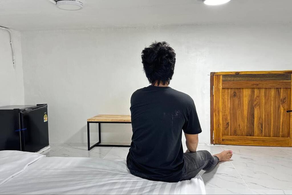 Megun Capsule 150 Cm Appartement Bangkok Buitenkant foto