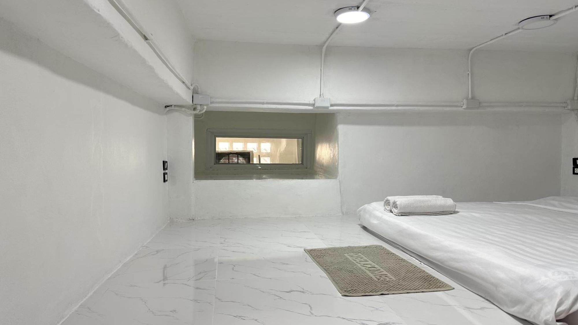 Megun Capsule 150 Cm Appartement Bangkok Buitenkant foto
